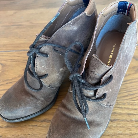 Tommy Hilfiger Brown Leather Women's Ankle Boots size 6 - Picture 4 of 10